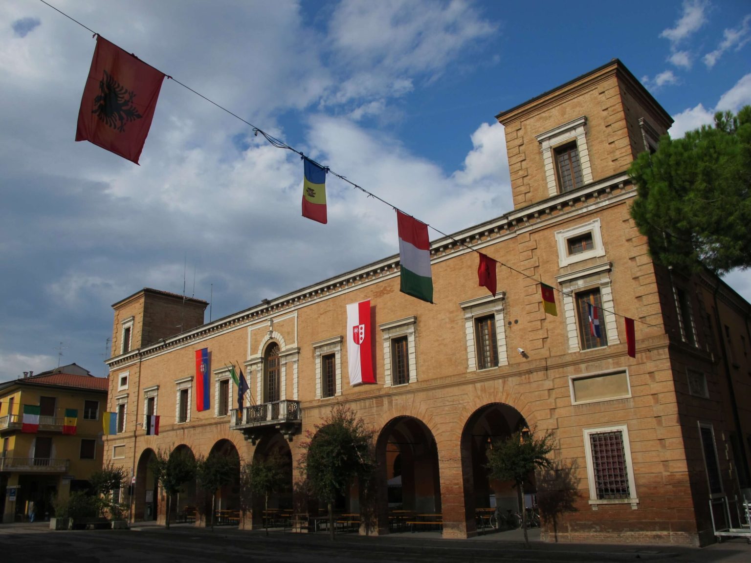 Cosa vedere e cosa mangiare a Castel Bolognese (Ravenna)